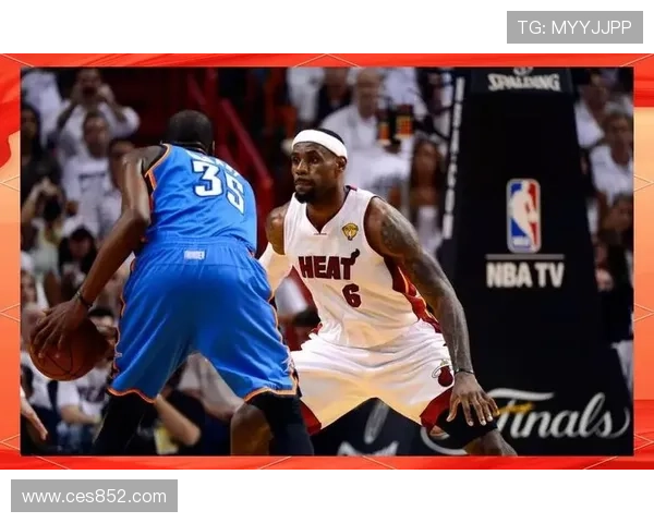 NBA季后赛激战正酣 詹姆斯领衔湖人挑战勇士争夺总决赛席位 - 副本 (2) - 副本